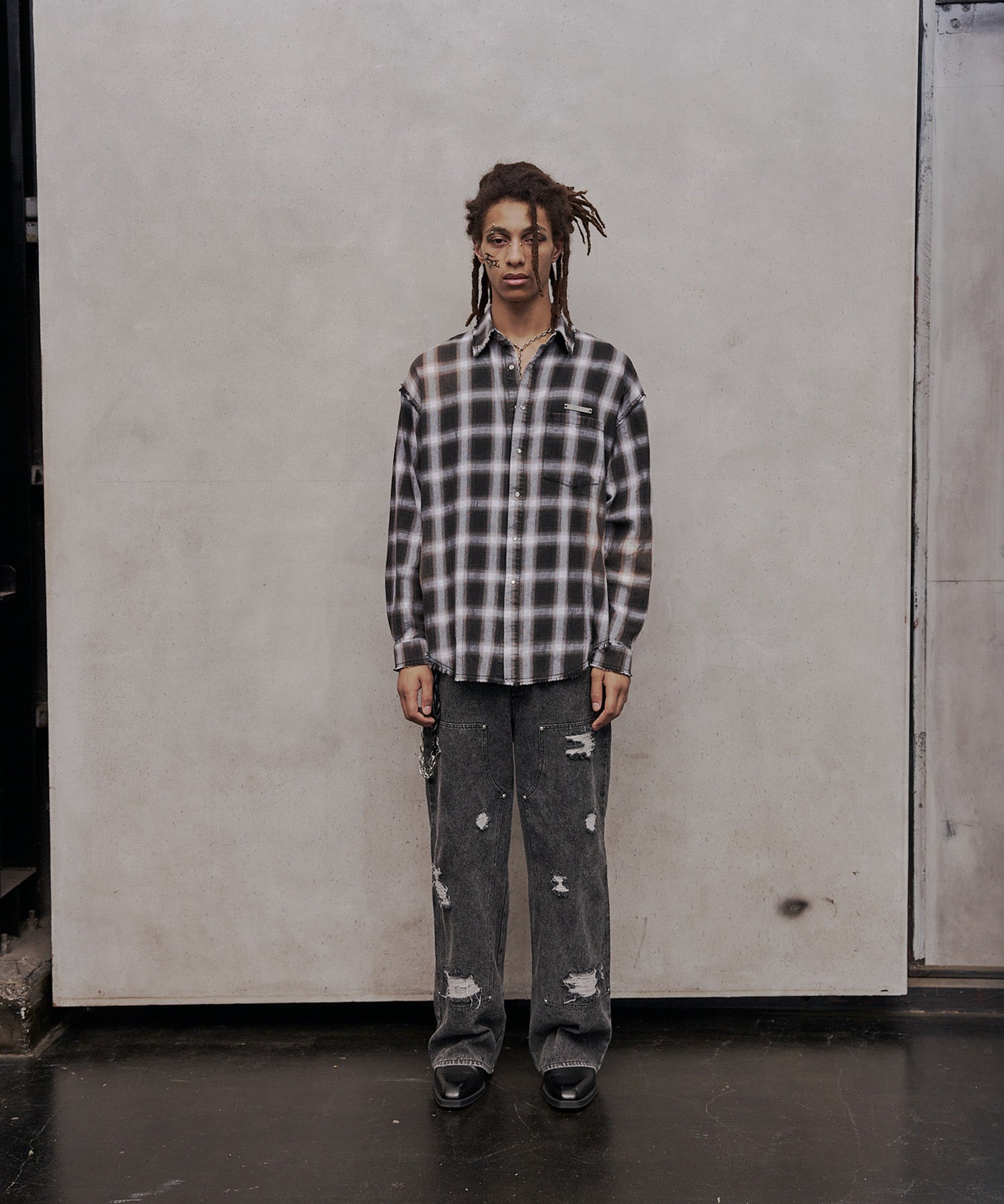 长袖格纹衬衫(炭棕色)