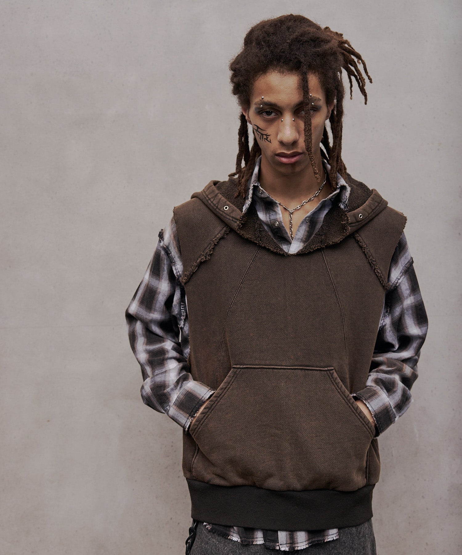 水洗重磅背心连帽衫(黑色)