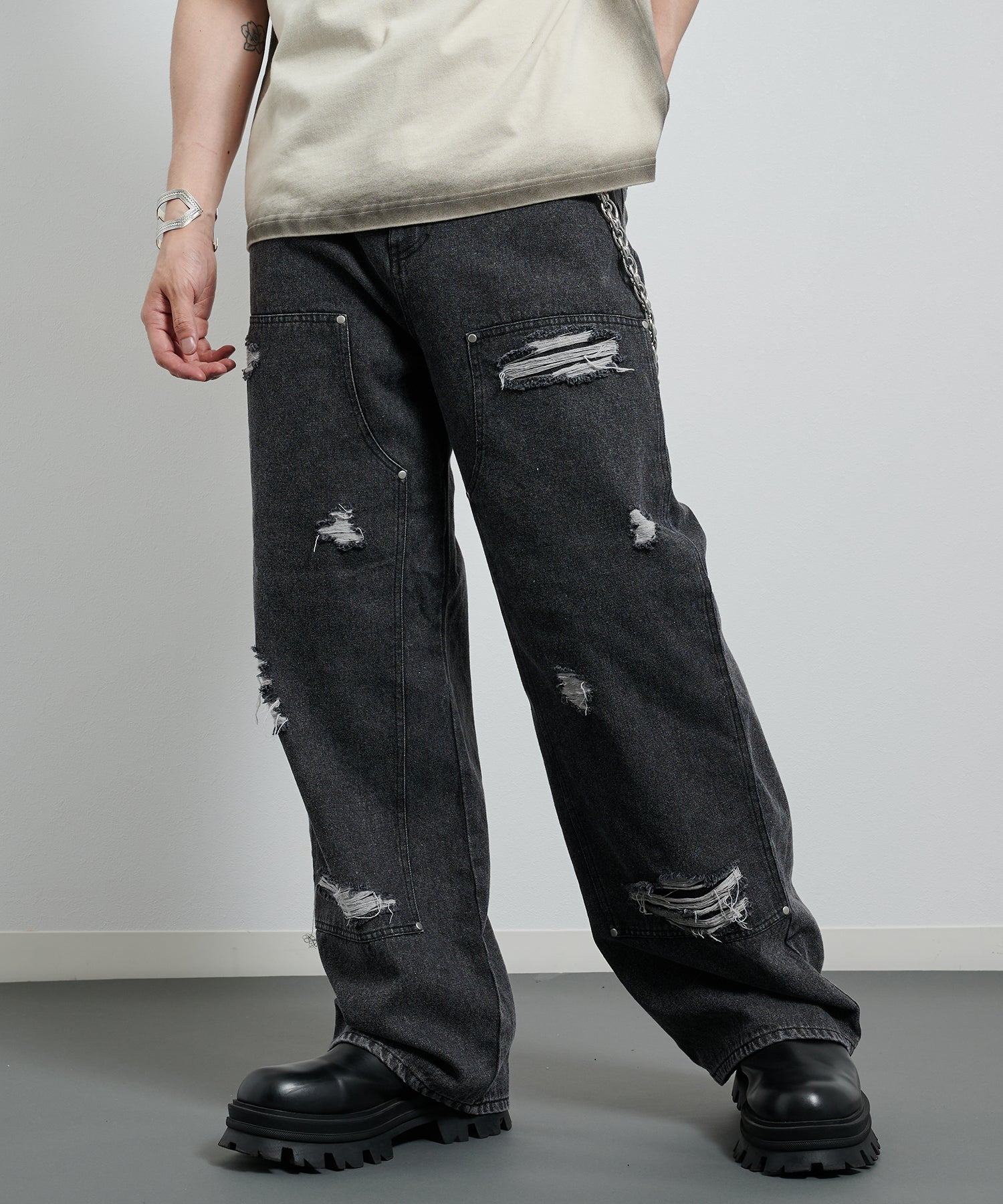 双及膝宽牛仔裤(黑色)