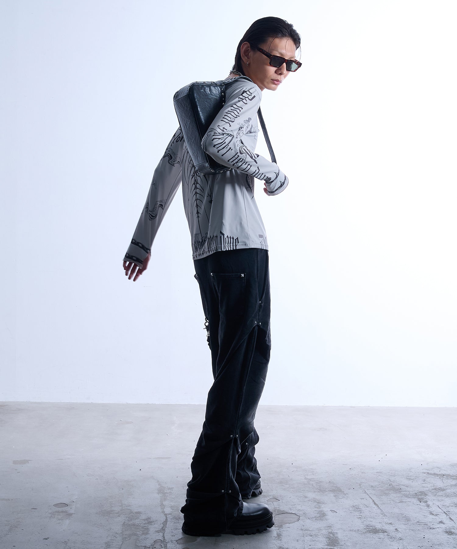 Random tack sweat pants (Black)