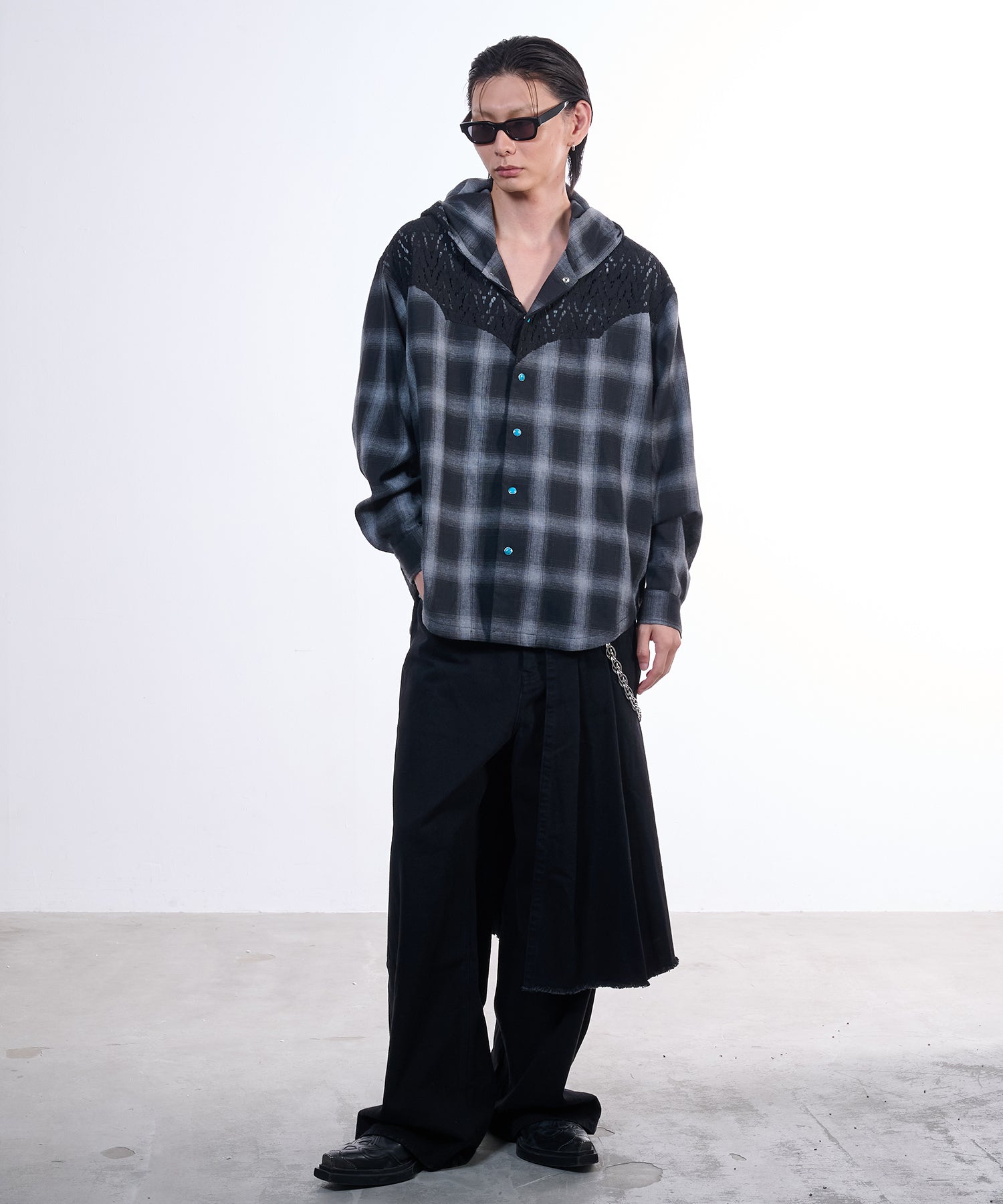 Lace shirts hoodie (Black)