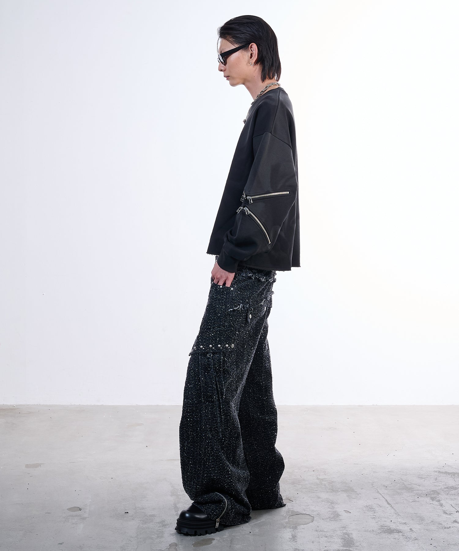 Force Zip Sweatshirt (Black)
