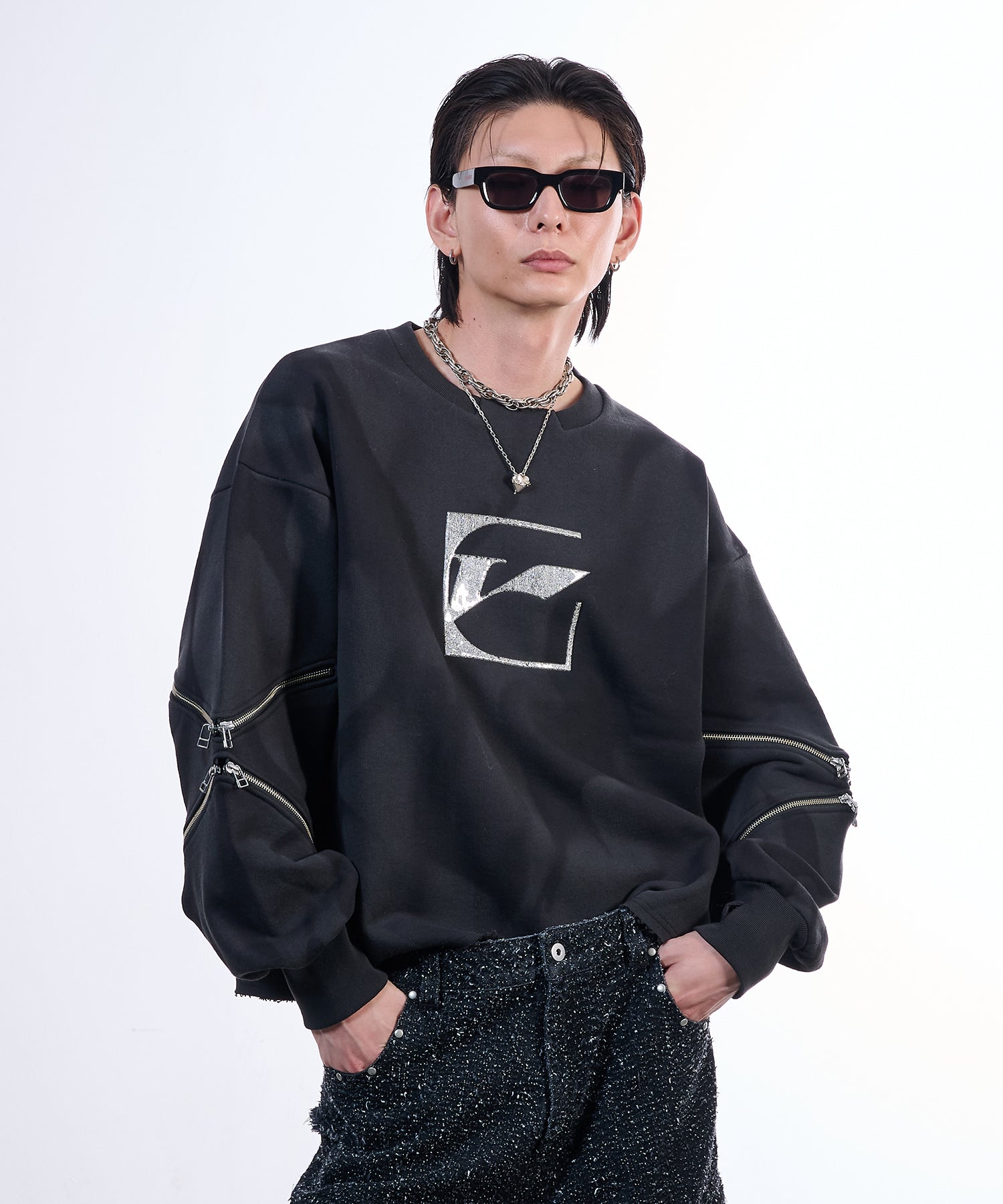 Force Zip Sweatshirt (Black)