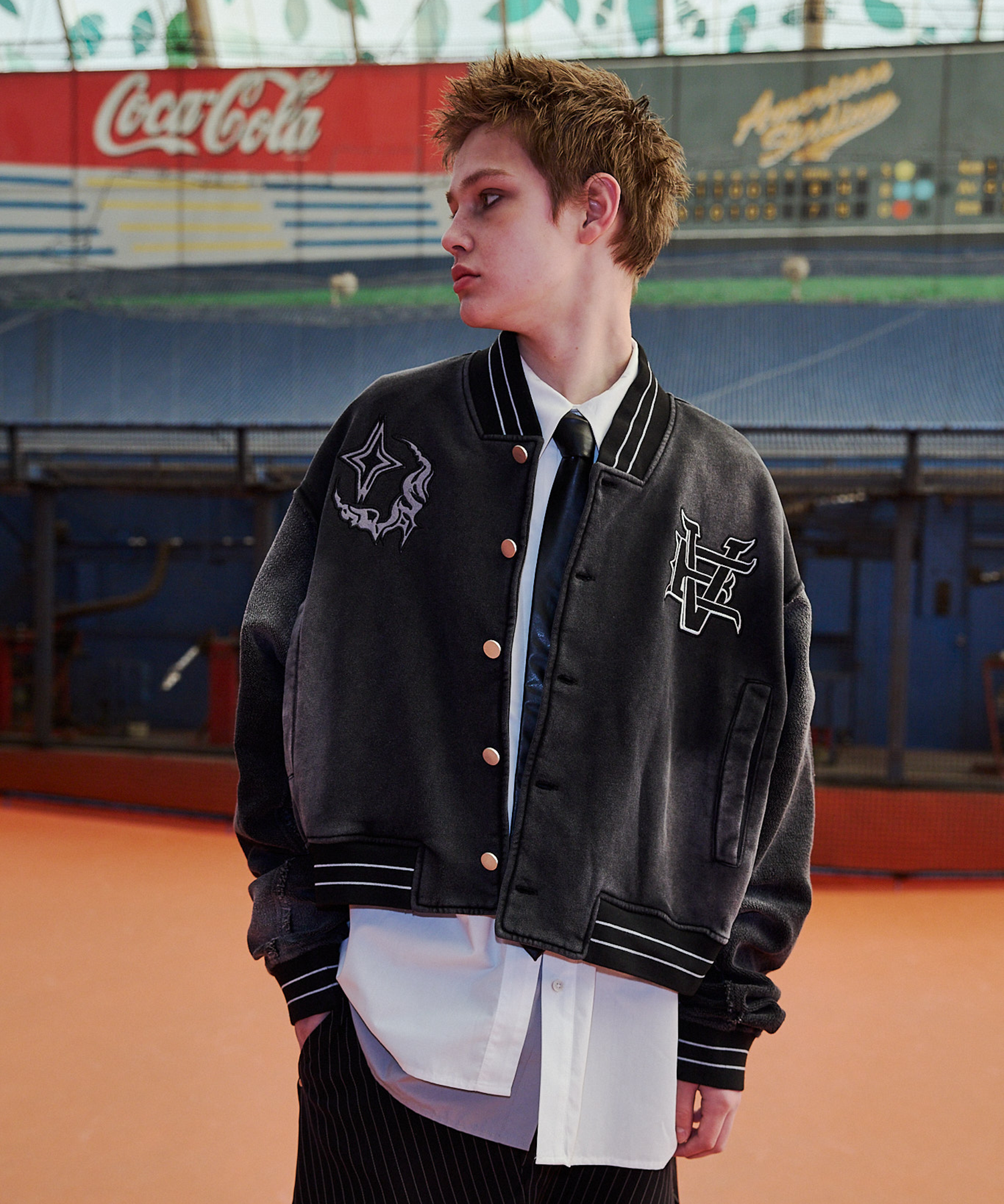 Urban grunge sweatshirt stadium jacket(Black) – VI E DIT