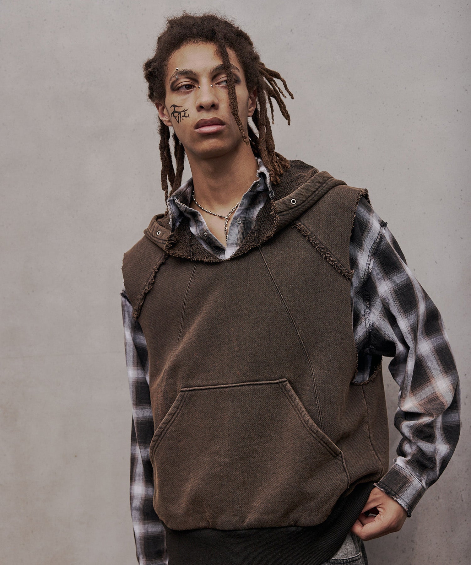 水洗重磅背心连帽衫(黑色)