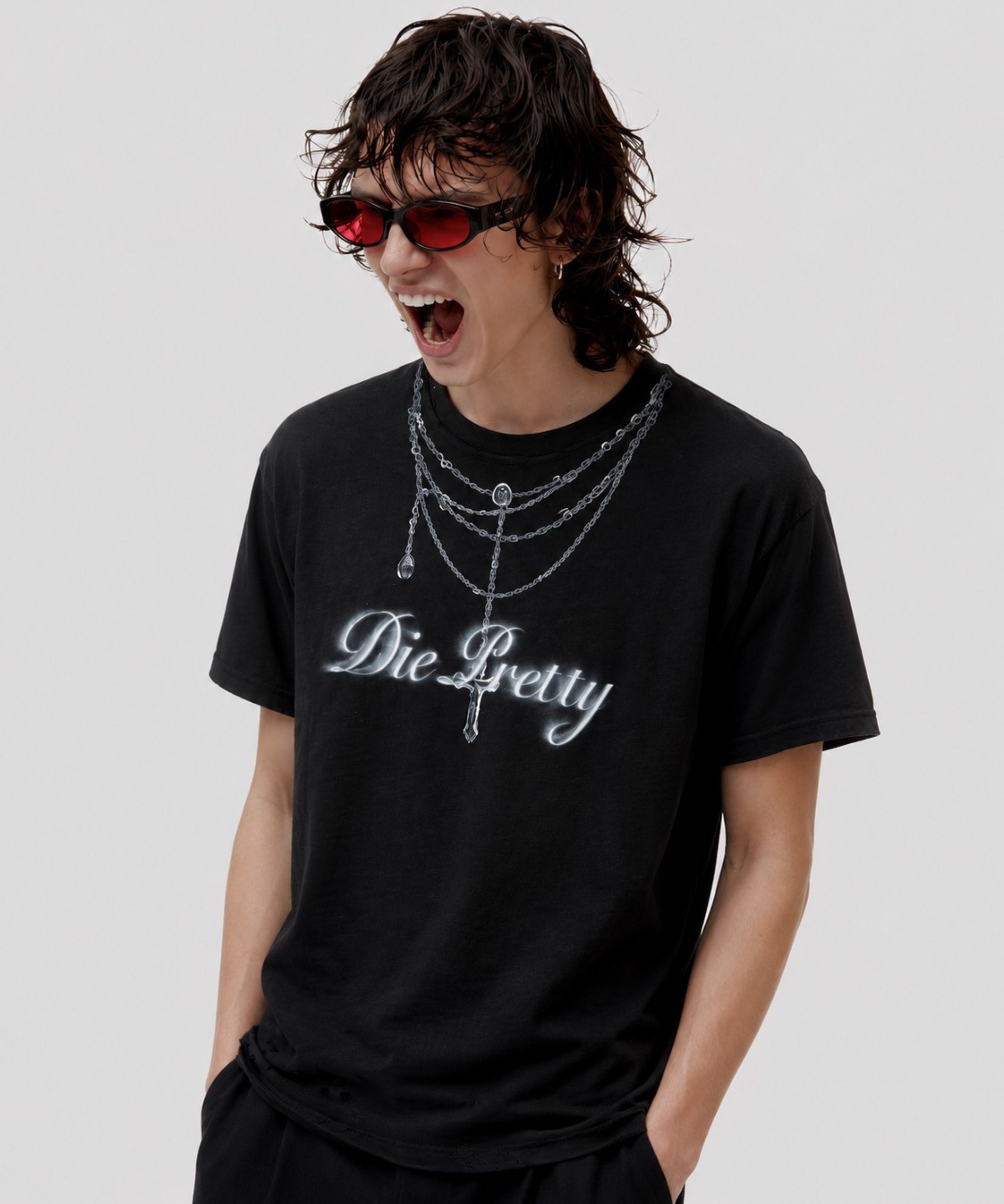 〈VI E DIT × Kenshiro〉Ruin Texture Graphic Tee (Black)