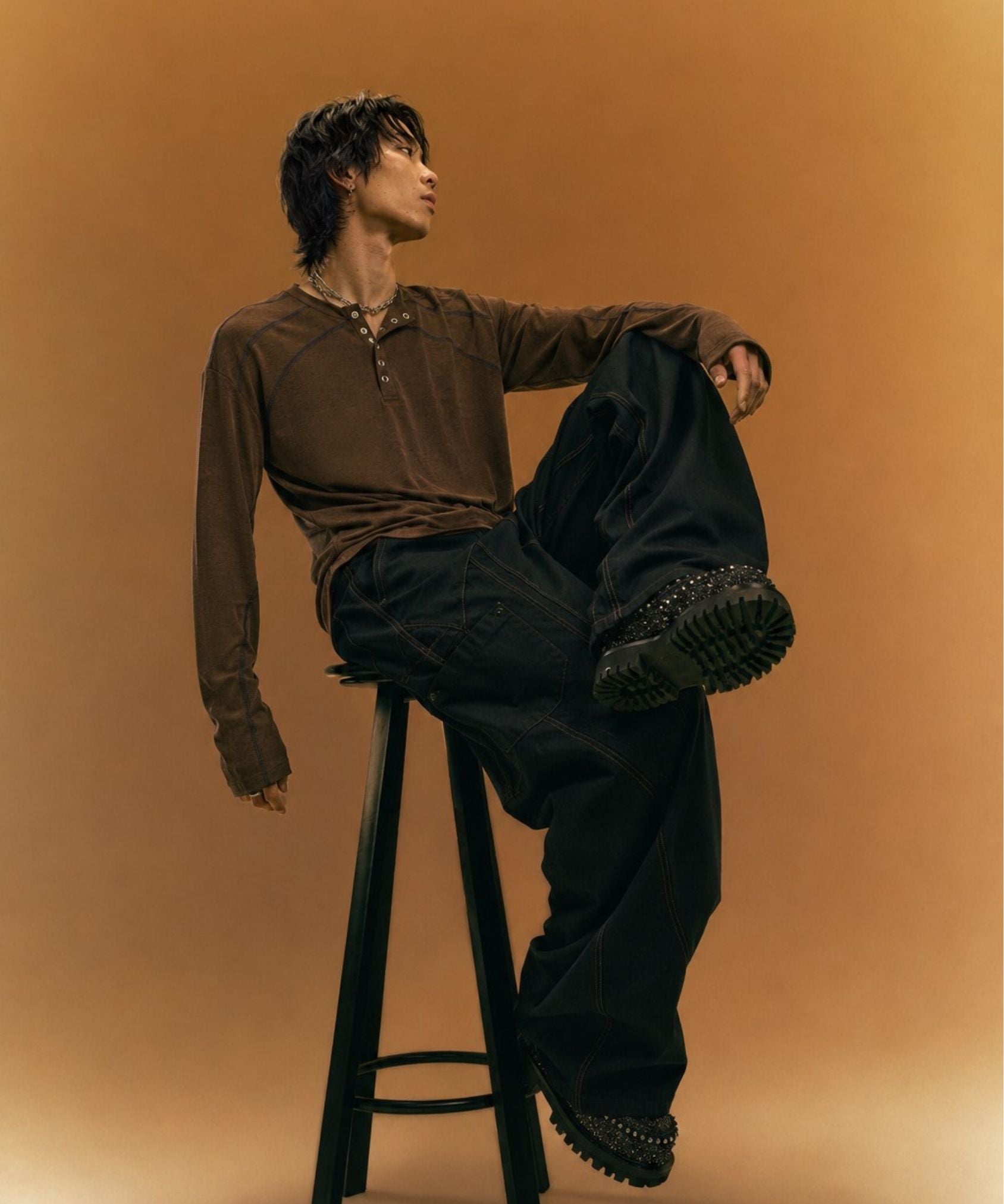 SCULPT PANEL LONG SLEEVE (BROWN)