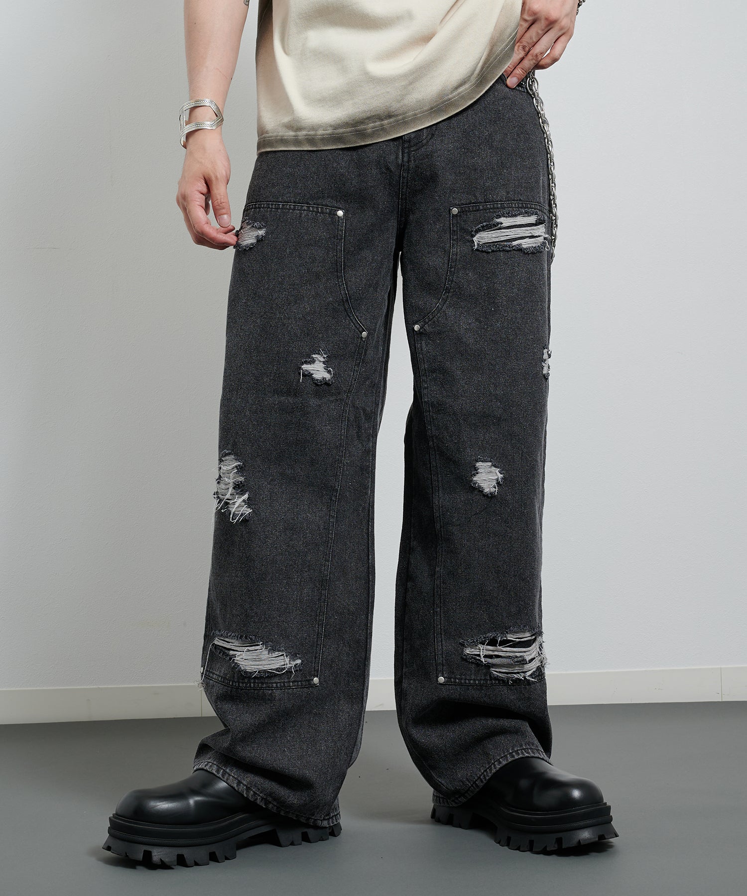 双及膝宽牛仔裤(黑色)