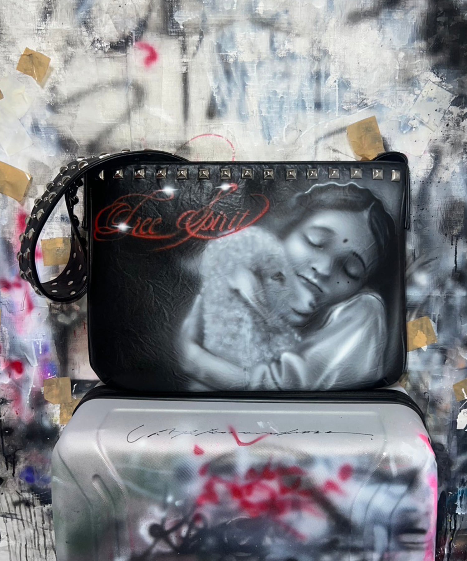 〈VI E DIT × Kenshiro〉Studded TASUKI Shoulder Bag