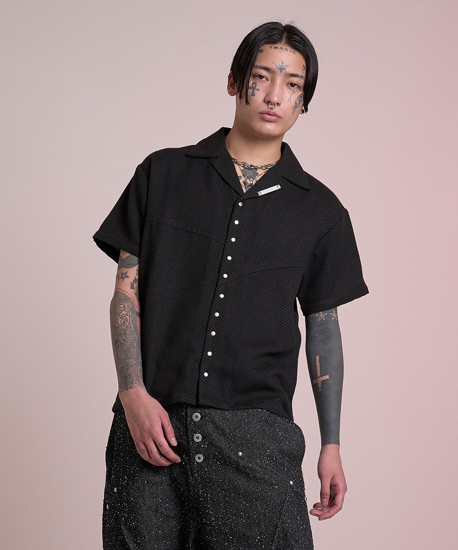 Stud Open Collar Shirt (Black)